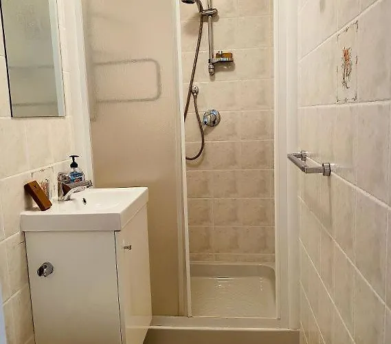 Corso Italia 4 Apartamento *